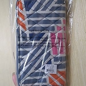 RFID Georgia Wallet Geo Madallions 7.5 x 4 inches Vera Bradley